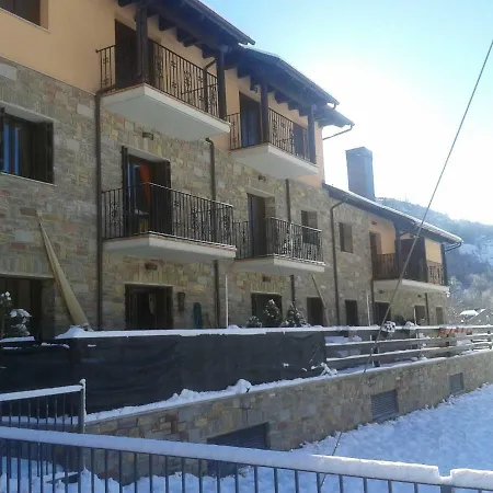 Vivienda Isabel * Sesué